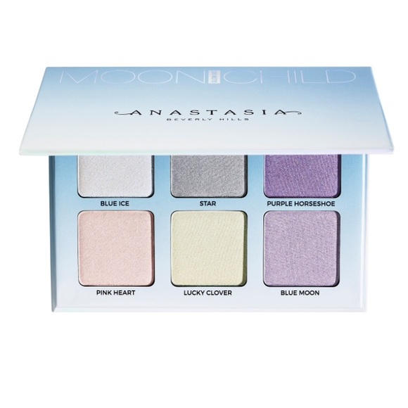 Anastasia Beverly Hills Other - 🎉HP 2/28🎉Anastasia BH Moonchild Glow Kit